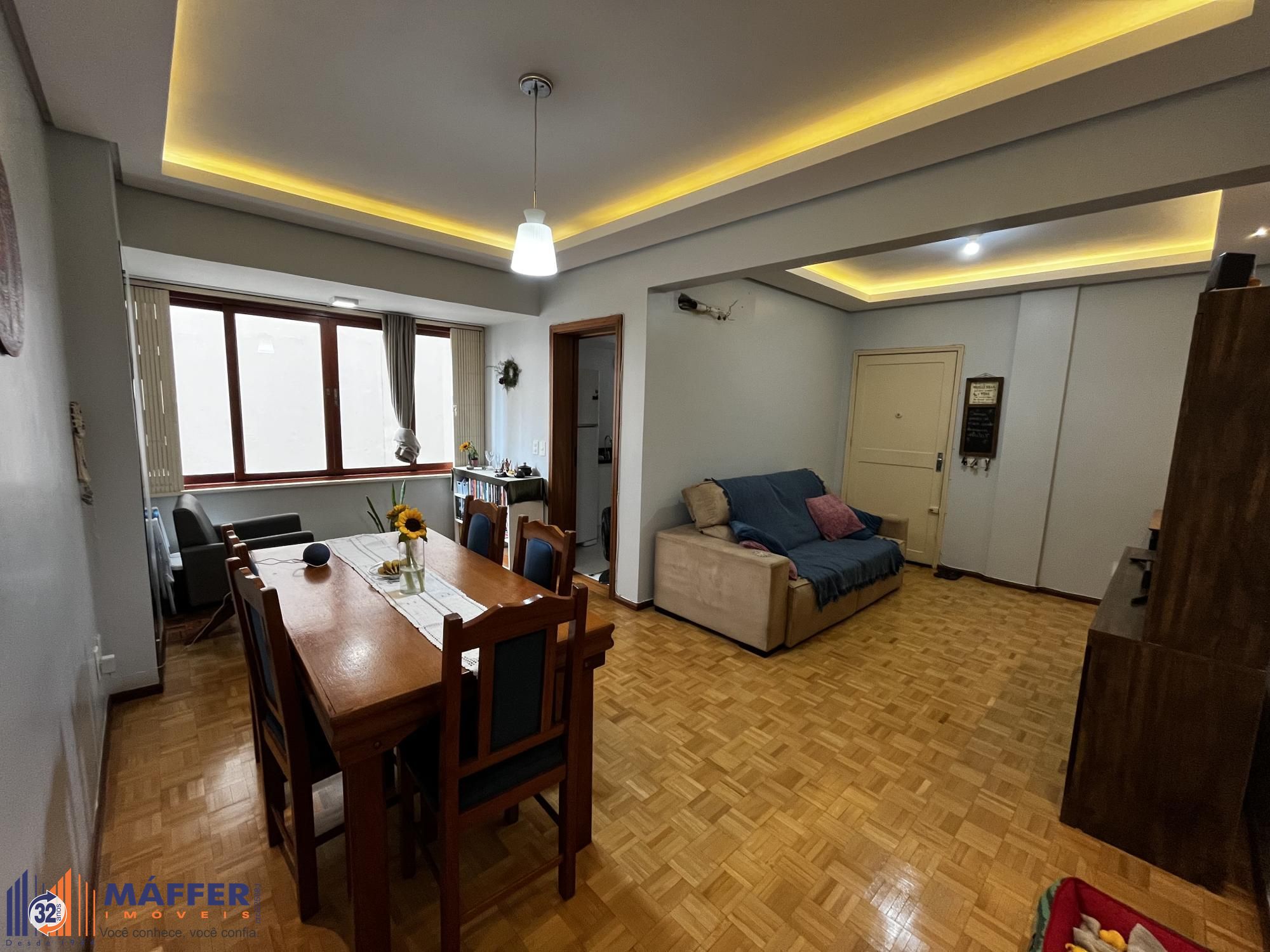 Apartamento com 02 dormitórios sem vaga de garagem