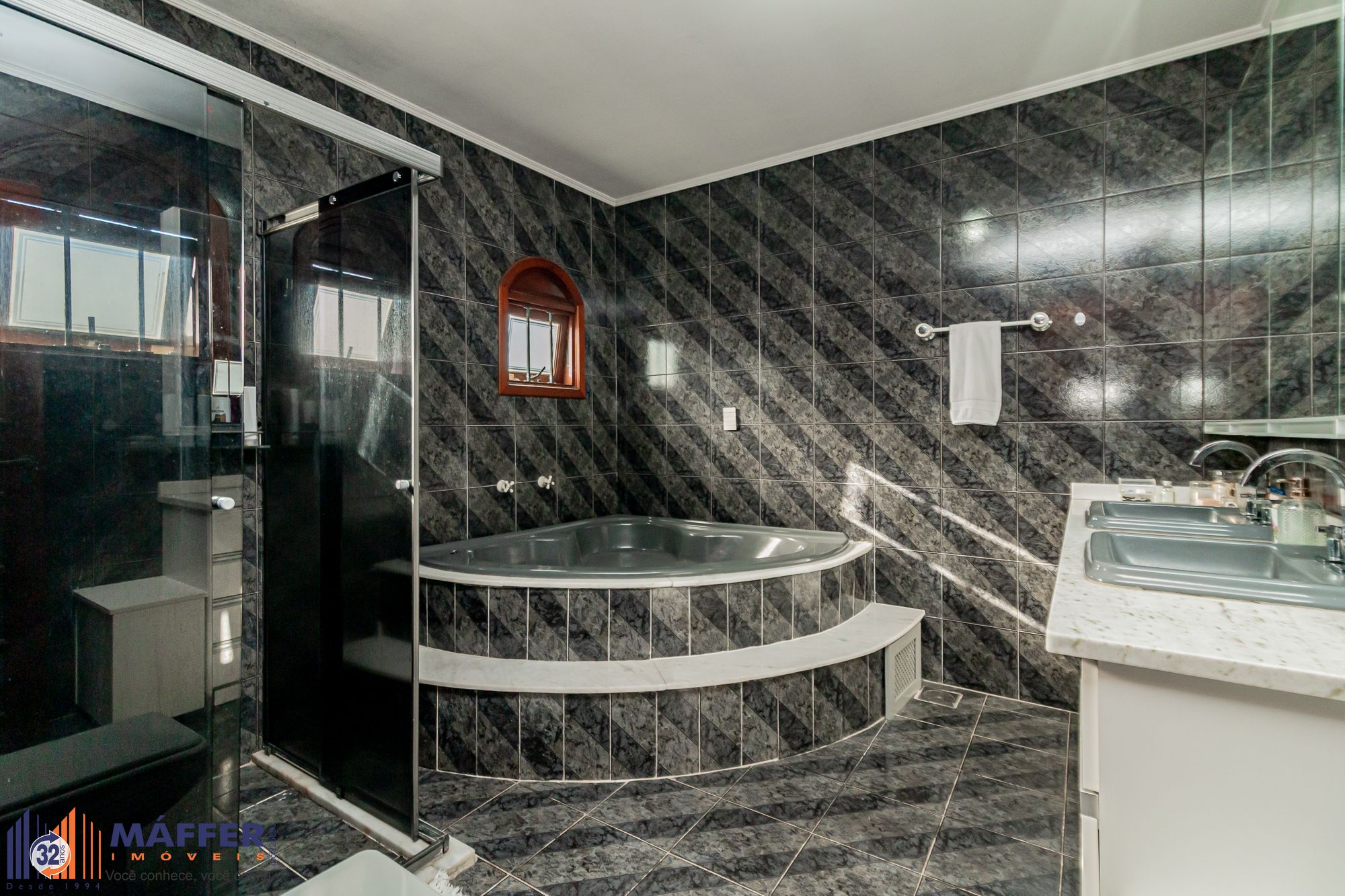 Casa, 4 quartos, 360 m² - Foto 37