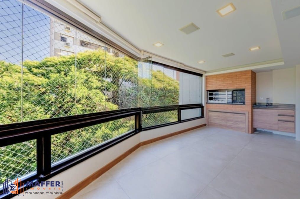 Condomínio Villaggio Belvedere - Apartamento a venda com 3 dormitórios no bairro Petrópolis
