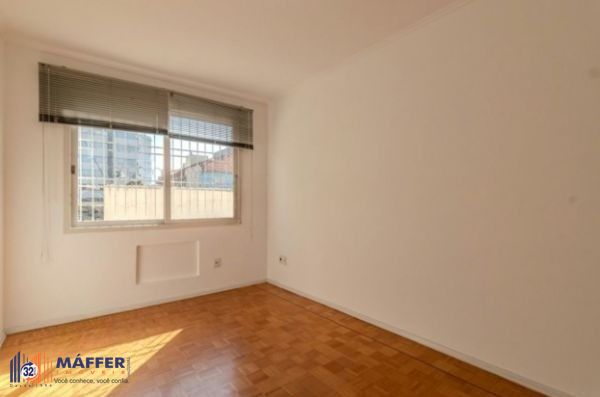 Apartamento no bairro Floresta de 1 dormitório DESOCUPADO