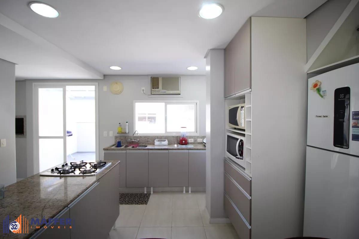 Casa, 3 quartos, 310 m² - Foto 31