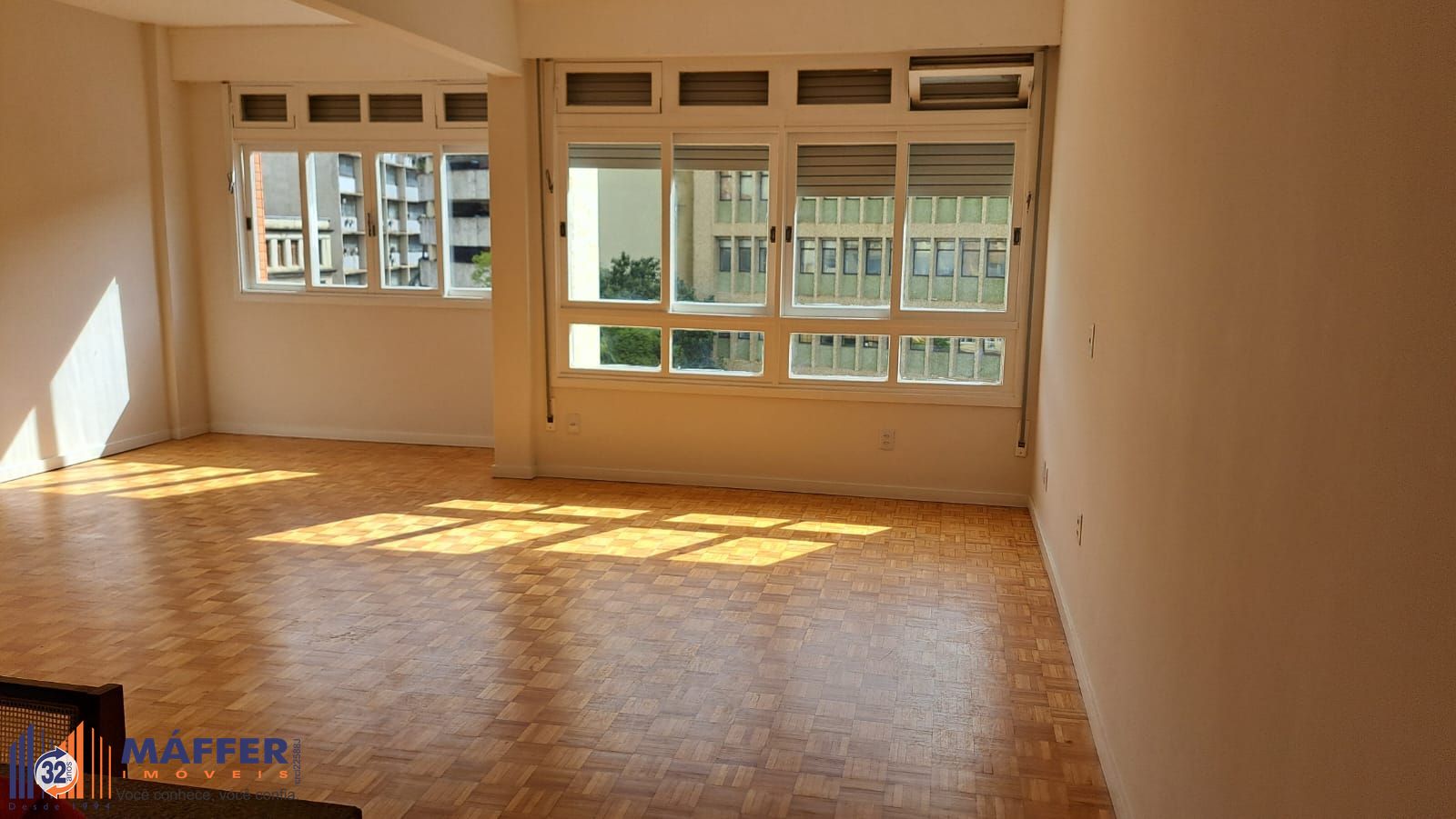 Apartamento 2 dormitórios e vaga