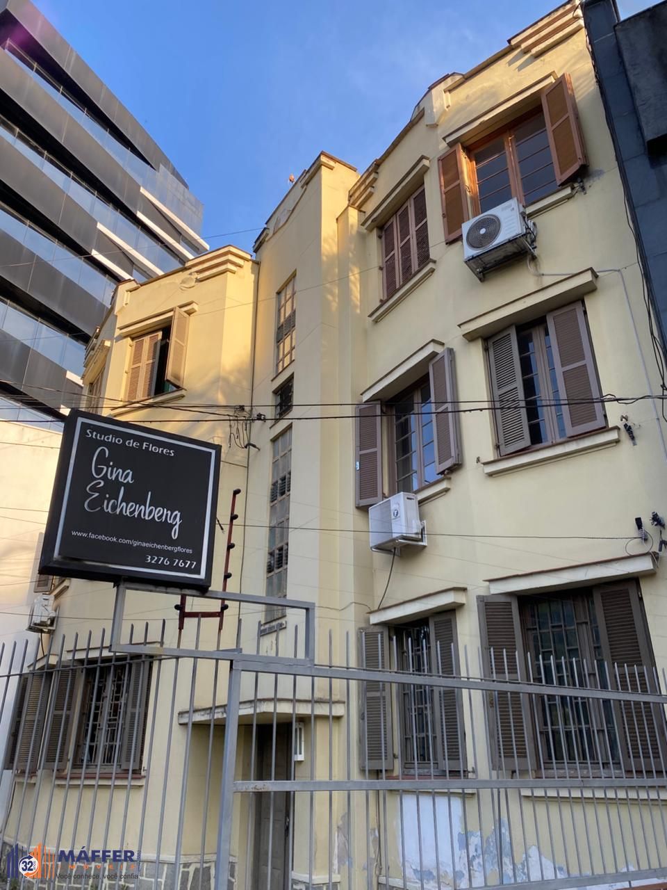 Apartamento de 3 quartos no bairro Moinhos de Vento em Porto Alegre