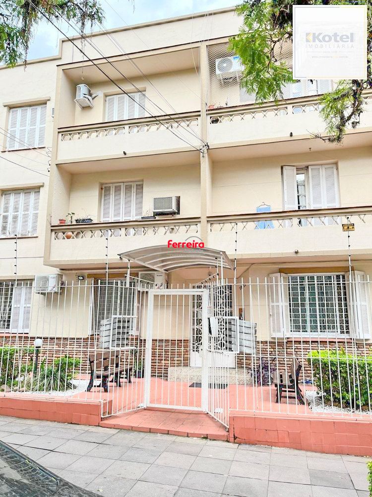 Apartamento de 2 quartos e 2 banheiros no bairro Menino Deus em Porto Alegre