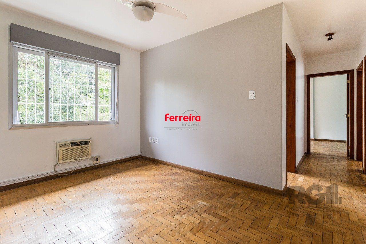 Vende Apartamento de 3 dormitórios no Bairro Jardim Botânico - Porto Alegre!