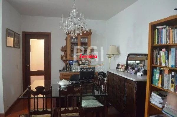 Apartamento para Venda - 100.87m², 3 dormitórios, sendo 1 suites, 1 vaga - Moinhos de Vento