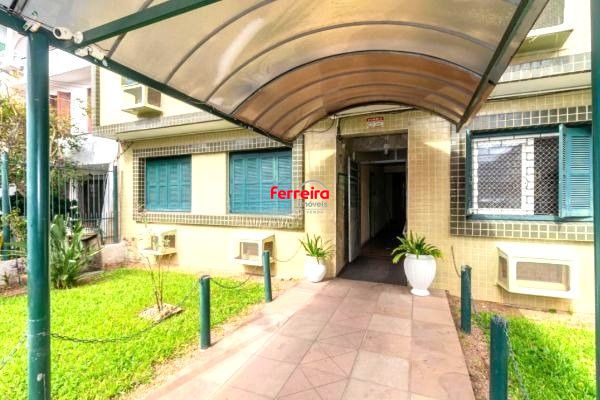 Apartamento de 2 dormitórios no Menino Deus DESOCUPADO