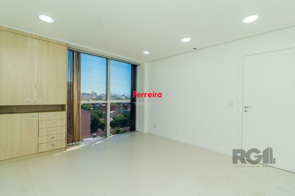 Sala Comercial à venda, 75m², Floresta - Porto Alegre