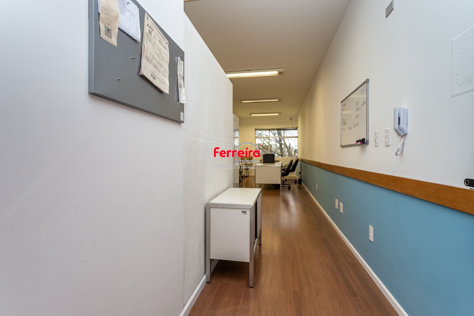 ótima sala comercial no bairro  Petrópolis, POA/RS