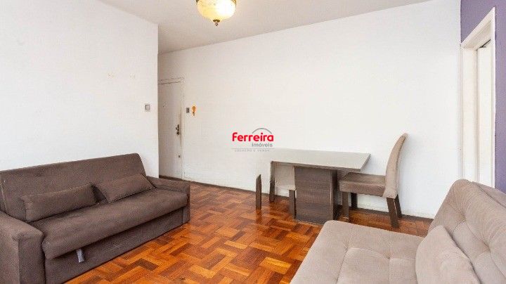 Apartamento no bairro Santana de 2 dormitórios e vaga rotativa