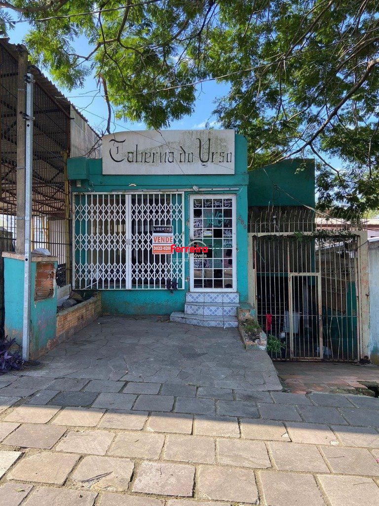 Casa para utilização comercial, no bairro Teresópolis, em Porto Alegre, RS.