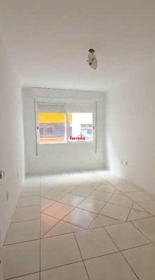 Apartamento de 1 dormitório e vaga - DESOCUPADO