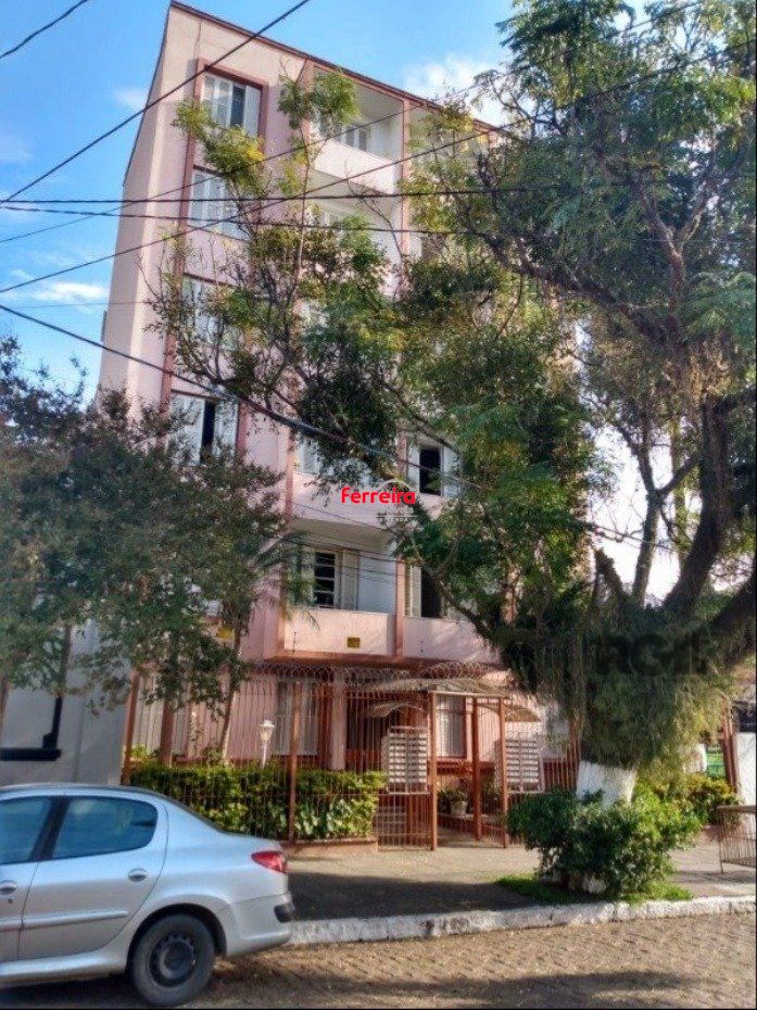 - Apartamento Térreo de 1 Dormitório com Pátio à Venda!