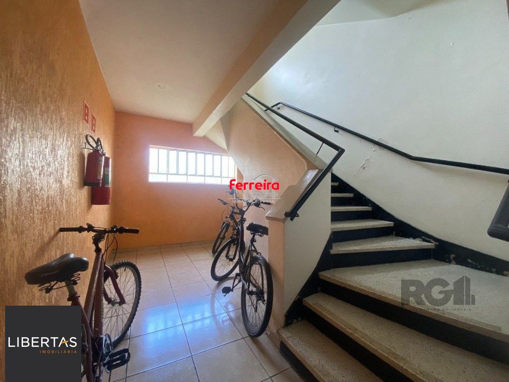 Apartamento de 2 dormitórios no bairro Santana