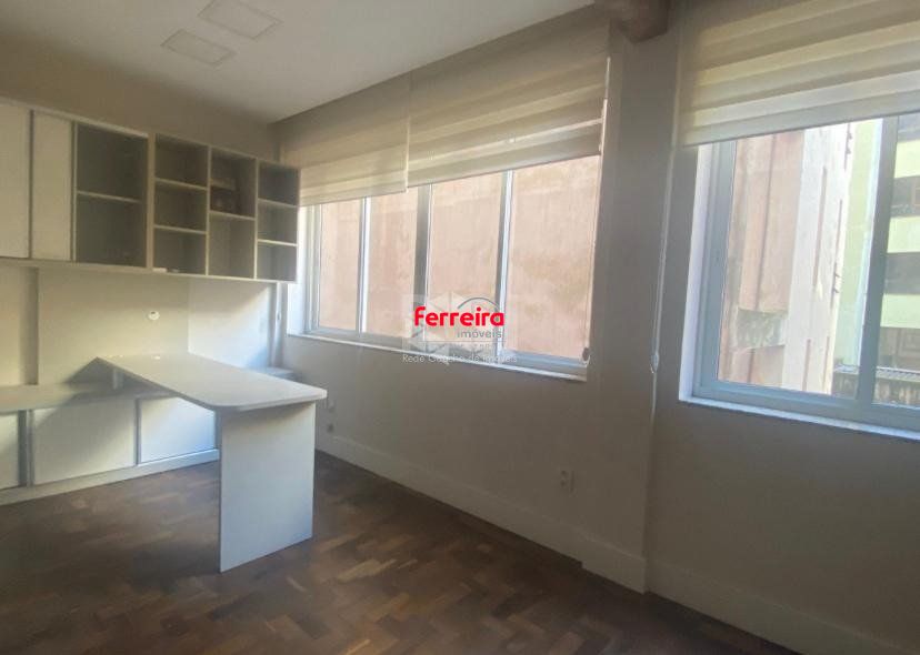 Sala Comercial, à venda, 40 m², Centro Histórico - Porto Alegre — foto 2
