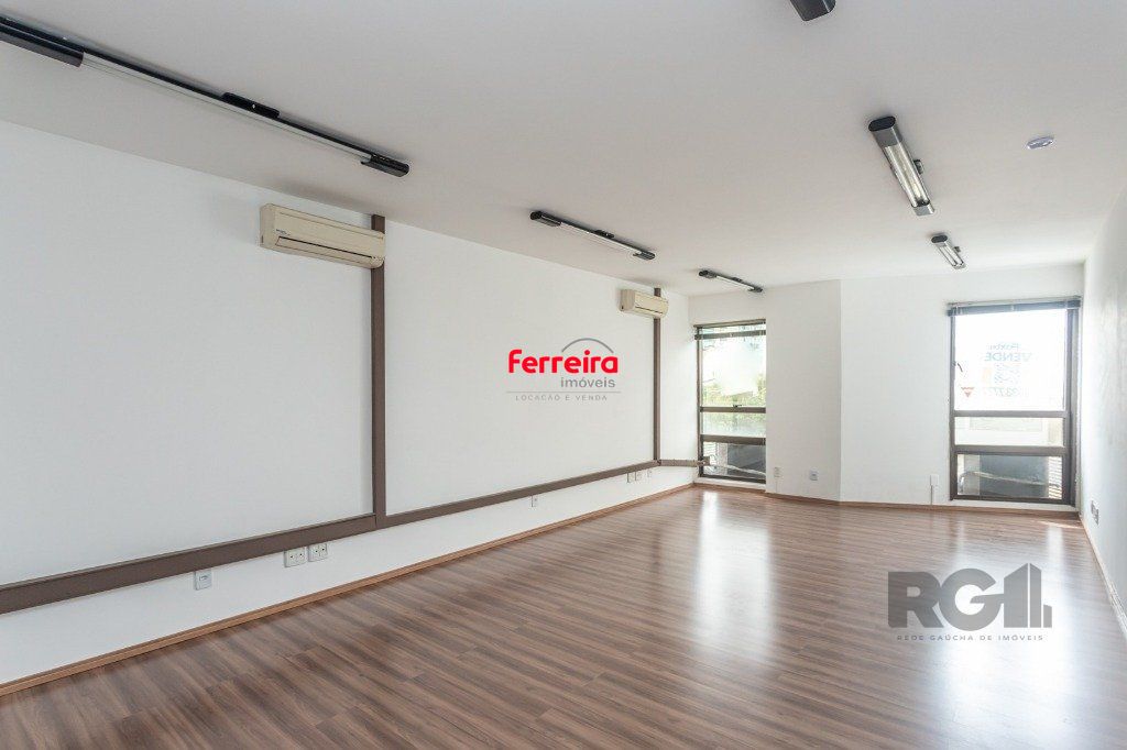 Sala Comercial à venda, 34m², Menino Deus - Porto Alegre