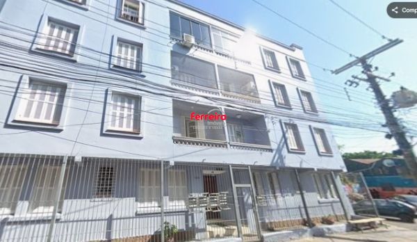 Apartamento de 3 dormitórios no bairro Santana DESOCUPADO
