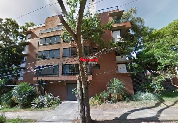 Cobertura no bairro Petrópolis de 3 dormitórios e 3 vagas