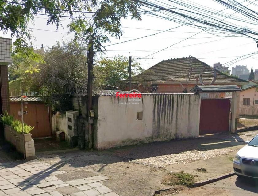 Terreno para Venda com 931m² no Menino Deus