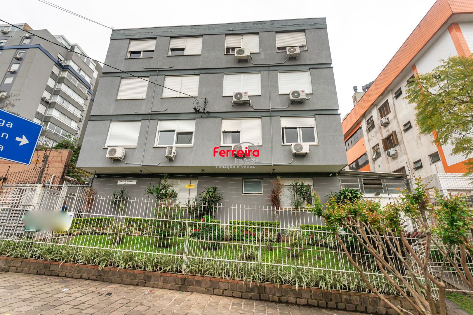 Apartamento de 1 dormitório e vaga - DESOCUPADO