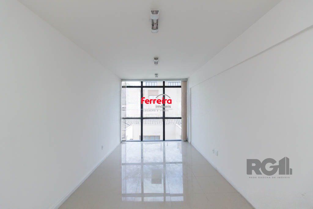 Sala Comercial à venda, 32m², São João - Porto Alegre