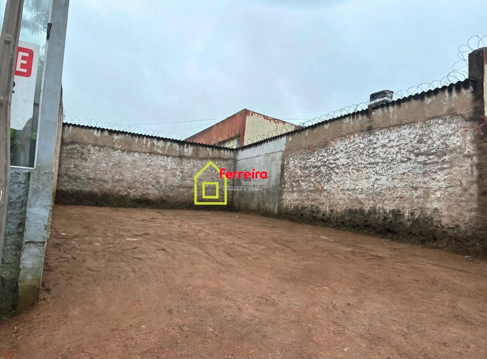 OTIMO TERRENO NA ZONA NORTE COM 292M2