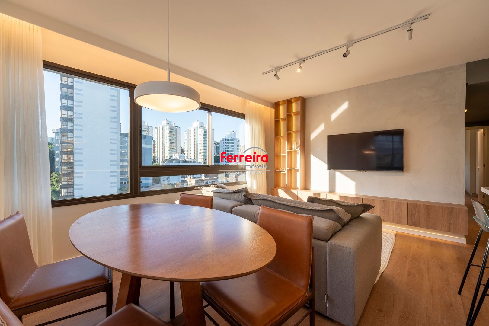 Miradouro - Apartamento 100% mobiliado no bairro Santa Cecília