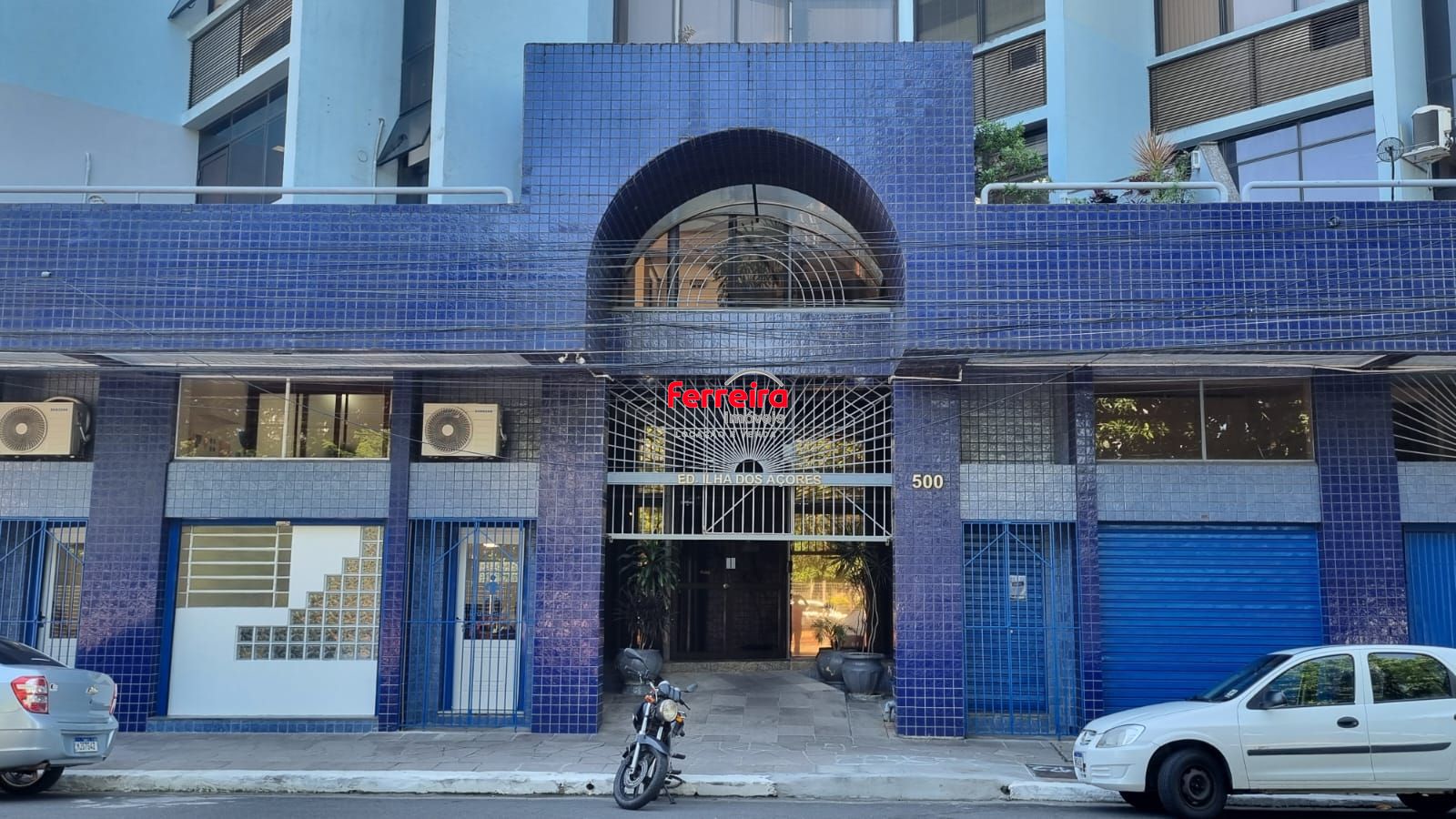 Sala comercial próxima ao pólo jurídico.