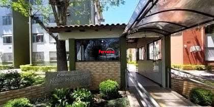 Oportunidade!  Apartamento Térreo de 2 dormitórios Desocupado