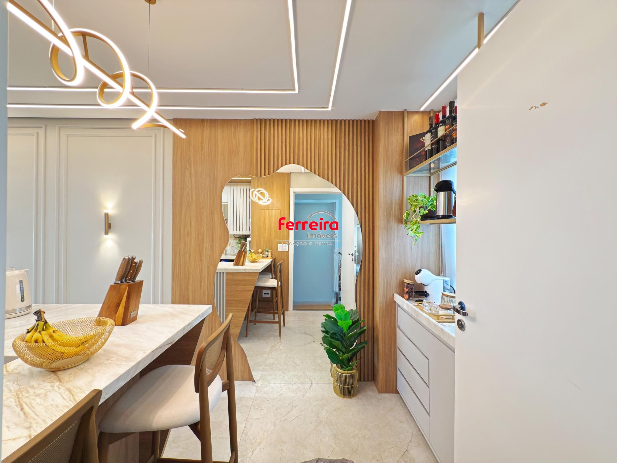 Apartamento, 2 quartos, à venda, 67 m², Cristal - Porto Alegre — foto 2