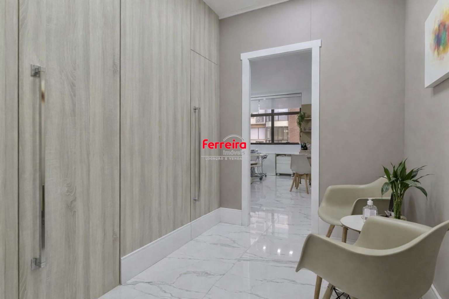 Sala Comercial, 2 salas, à venda, 38 m², Moinhos de Vento - Porto Alegre — foto 2
