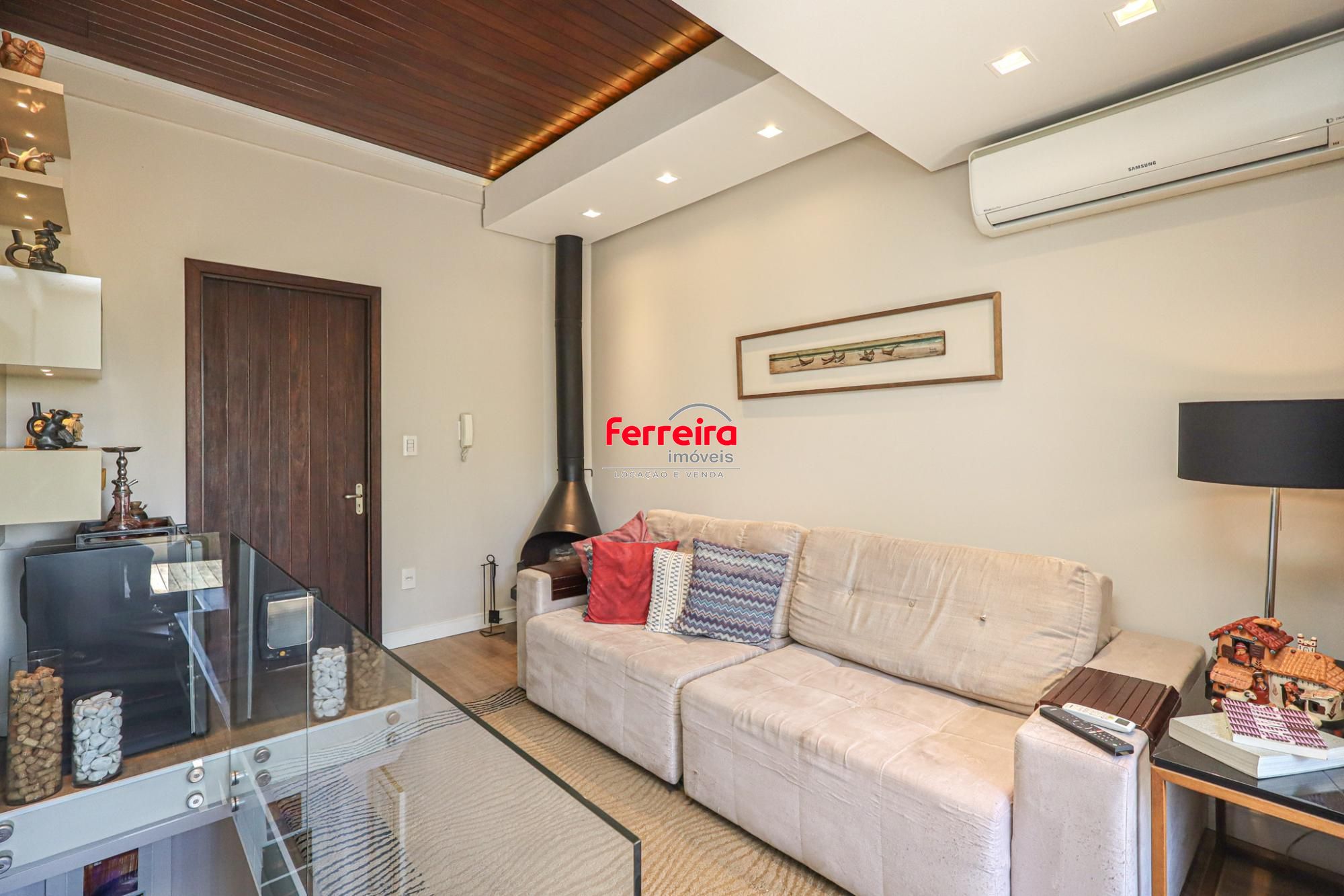 Apartamento triplex a venda no bairro Rio Branco