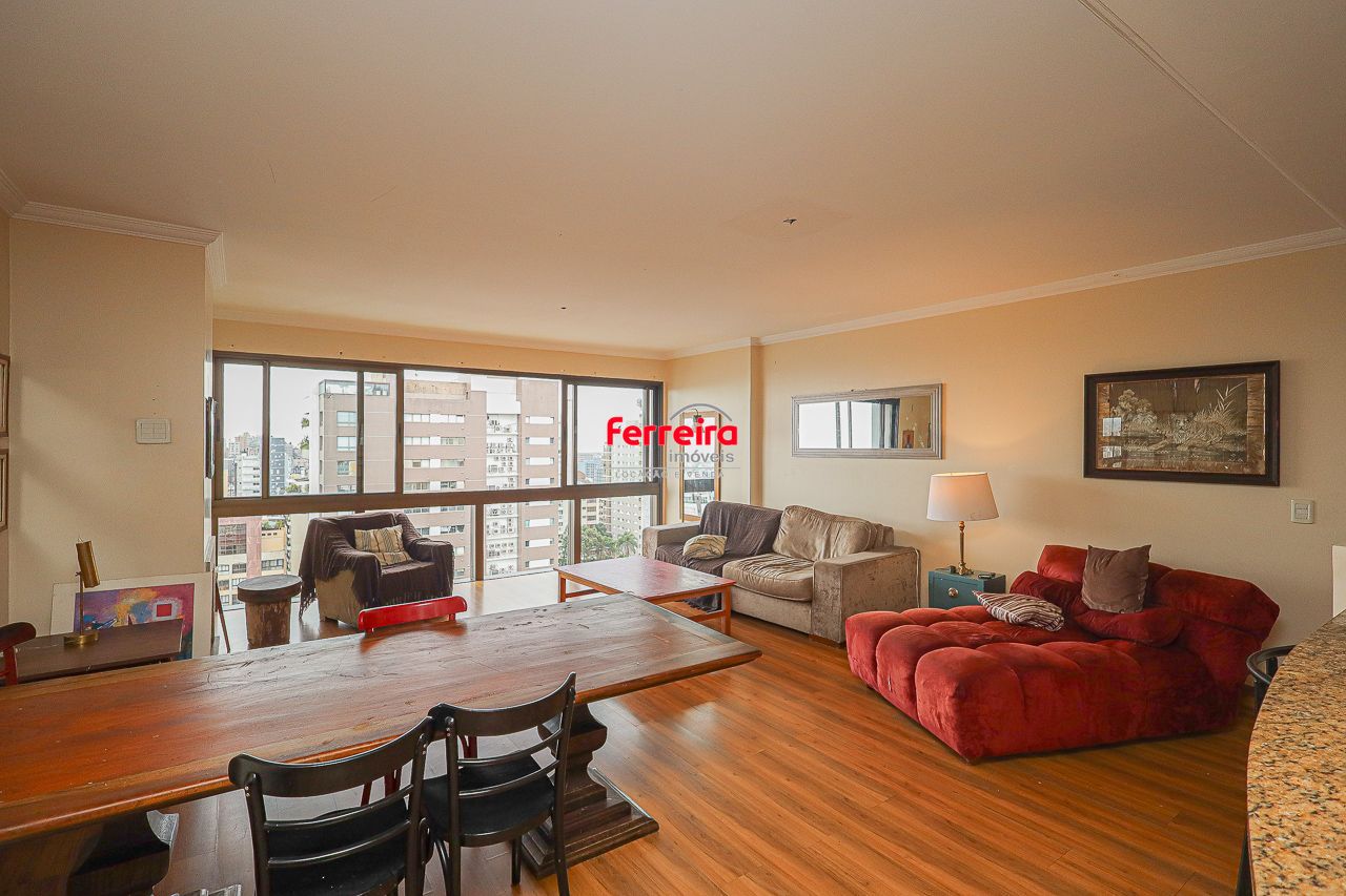 Apartamento a venda no bairro Petrópolis