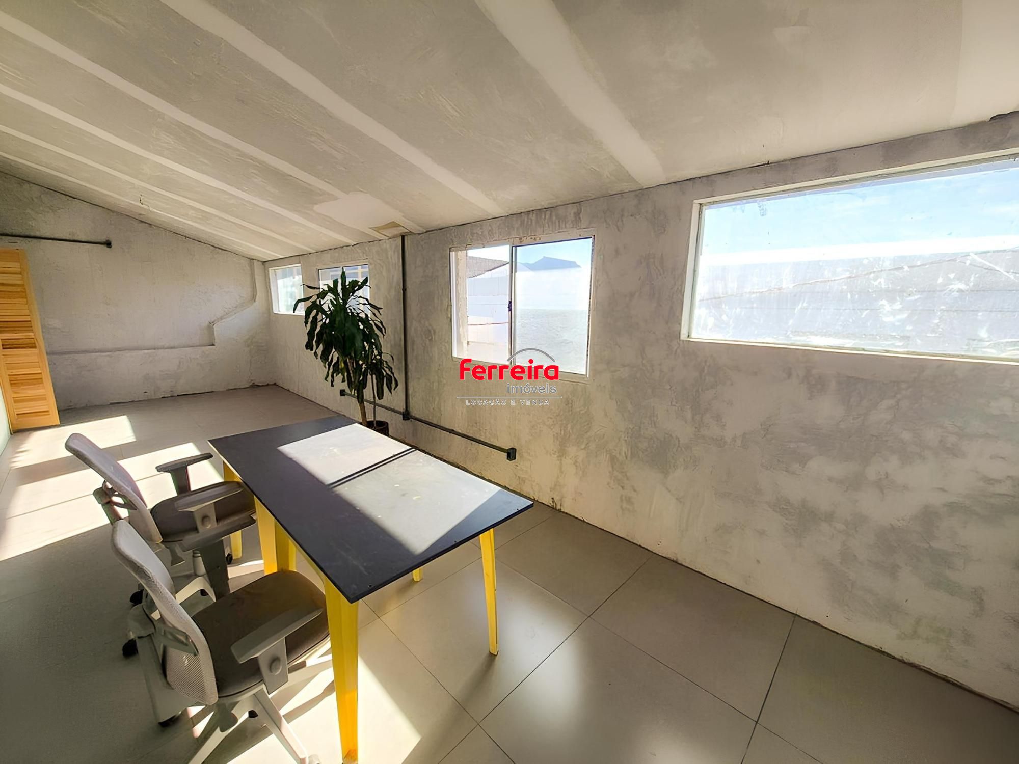Imóvel Comercial à Venda em Porto Alegre