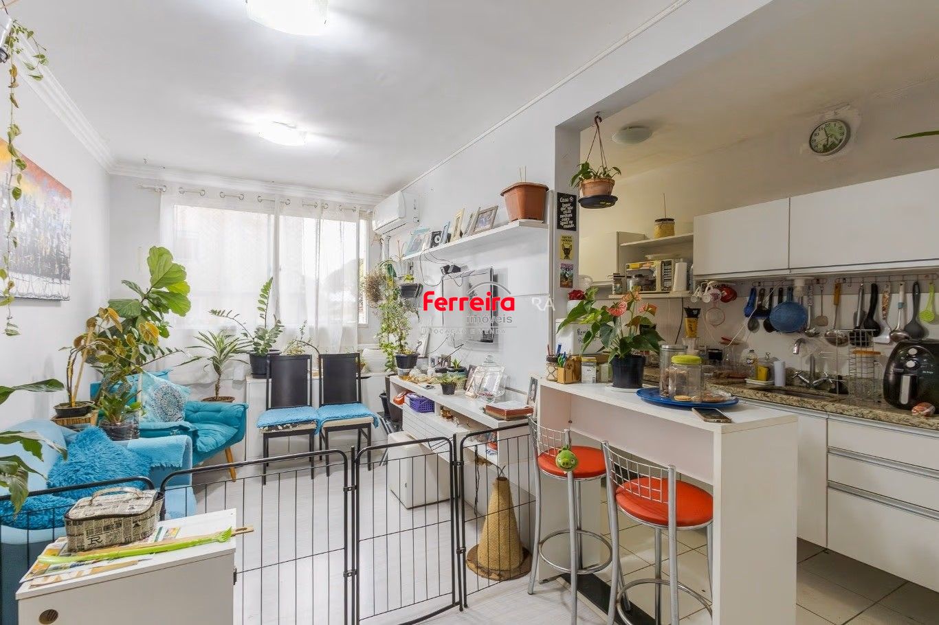 Apartamento térreo, 2 quartos, vaga e  piscina no bairro Jardim Itu