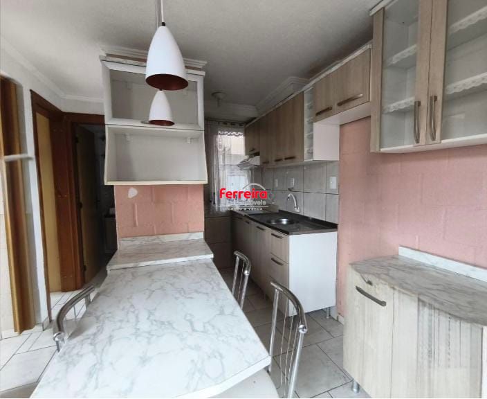 Apartamento 2 quartos e 1 vaga com mobílias à venda no Bairro Tijuca Alvorada