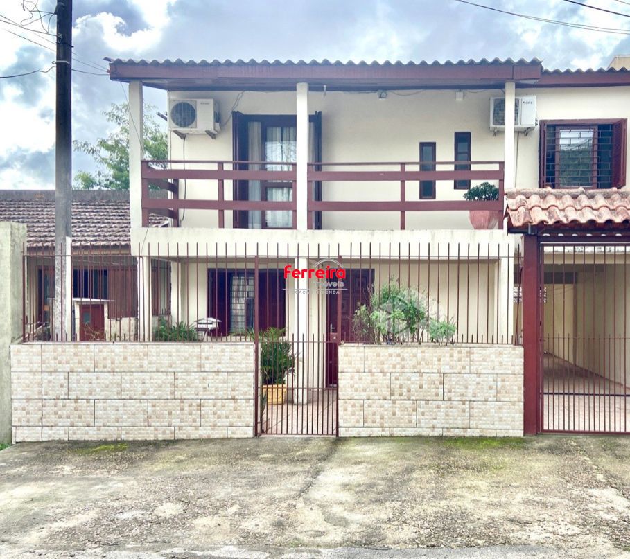 Casa Sobrado à venda com 3 dormitórios! no Morro Santana