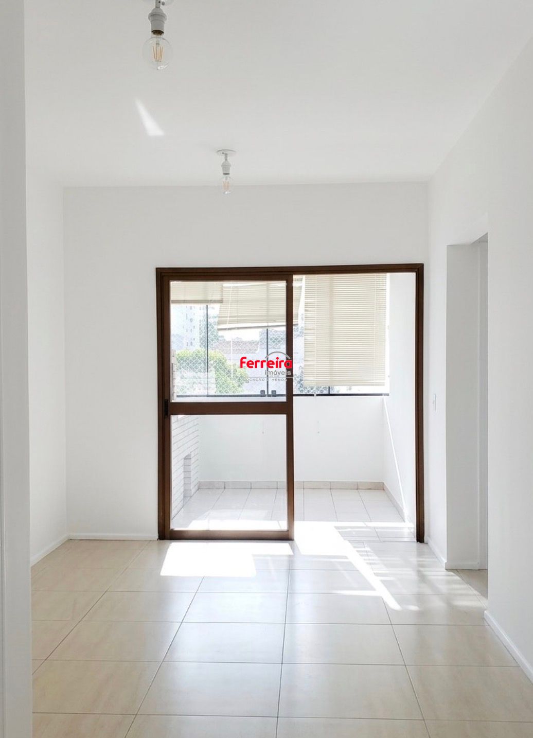 Apartamento com 2 Quartos suite vaga coberta, 63 m² São Sebastião Porto Alegre