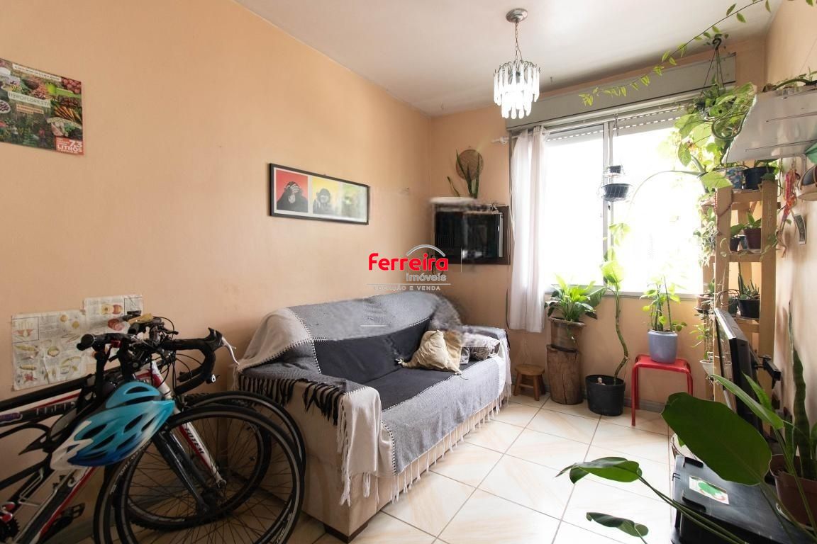 Apartamento no bairro Cristal - 3 dormitórios