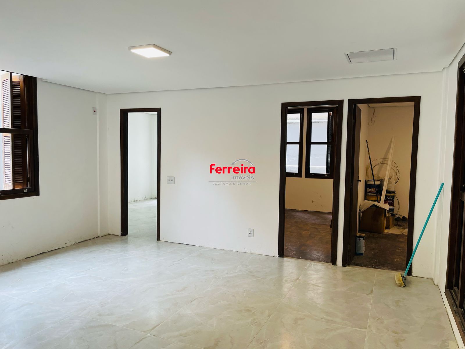 Apartamento Bairro centro- 3 dormitórios ,Sendo 1 suíte.