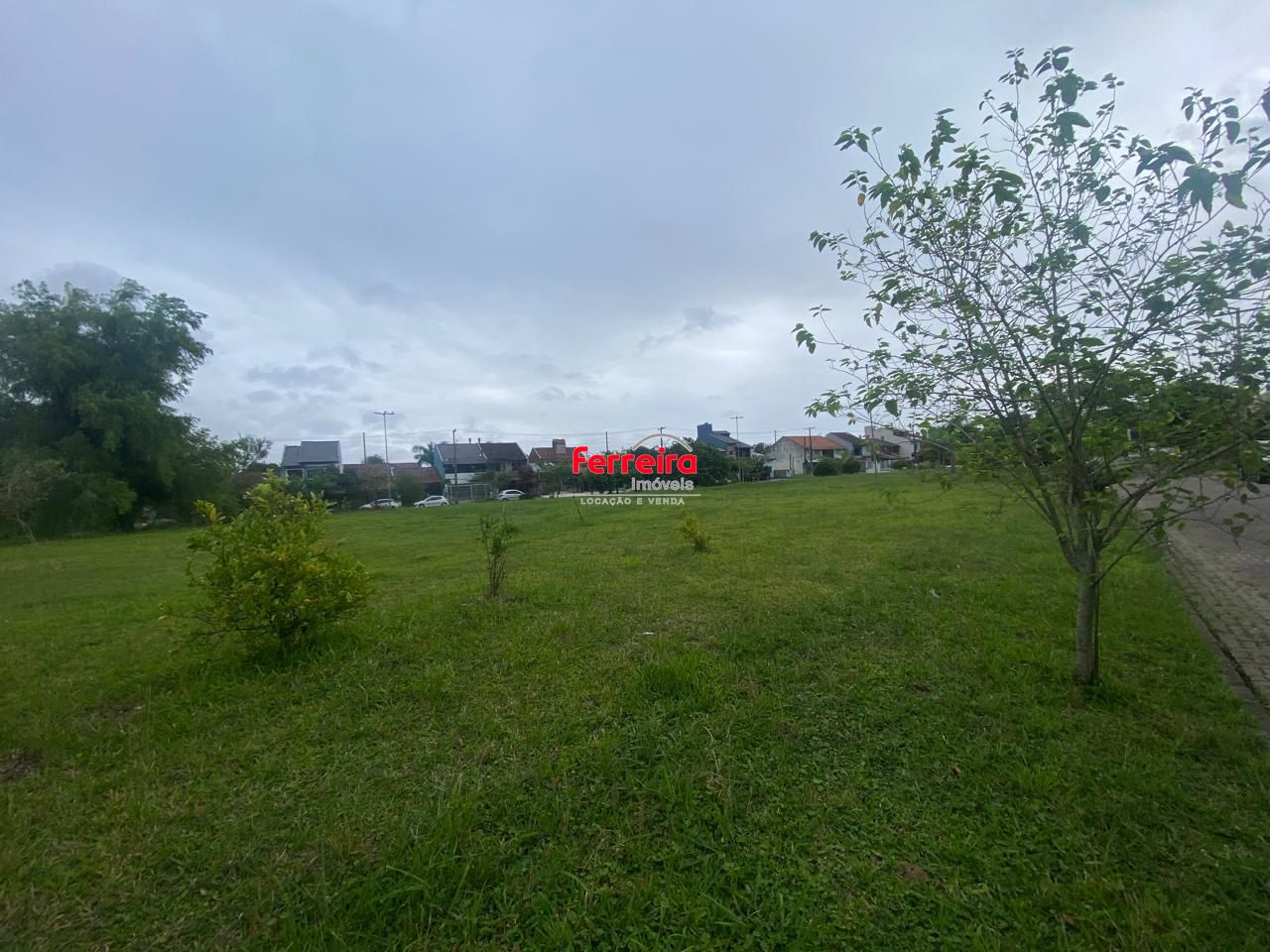 Terreno Localizado no Bairro Hípica