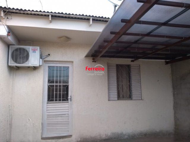 Casa no bairro Hípica - 3 dormitórios