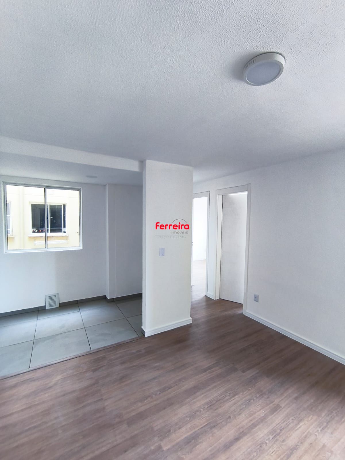 Impecável Apartamento de 2 Dormitórios no Bairro Vila Nova
