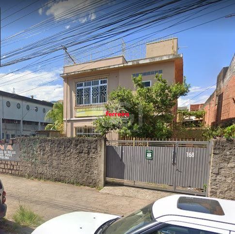 CASA/SOBRANO 3 DORMITÓRIOS 3 VAGAS NO BAIRRO SÃO GERALDO EM PORTO ALEGRE