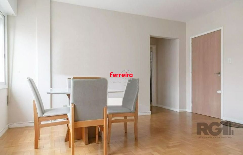 APARTAMENTO 3 DORMITÓRIOS COM GARAGEM NO BAIRRO FARROUPILHA EM PORTO ALEGRE
