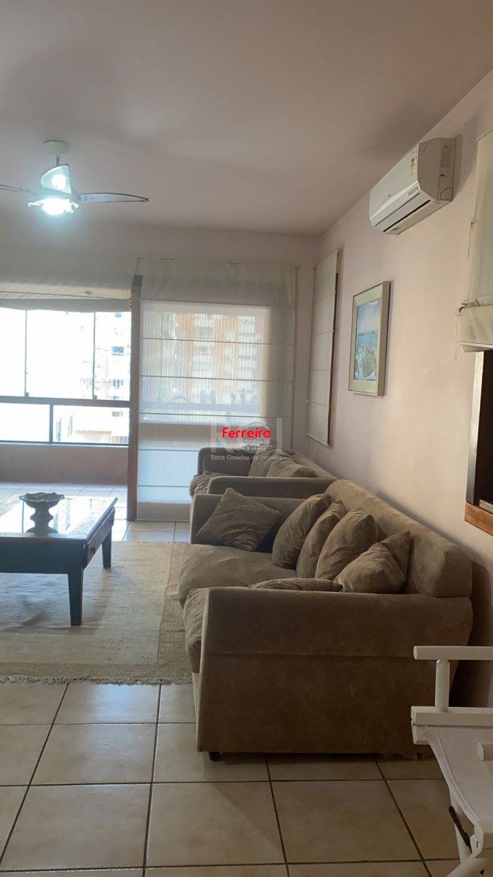 Apartamento para Venda - 123m², 2 dormitórios, sendo 1 suites, 1 vaga - Centro