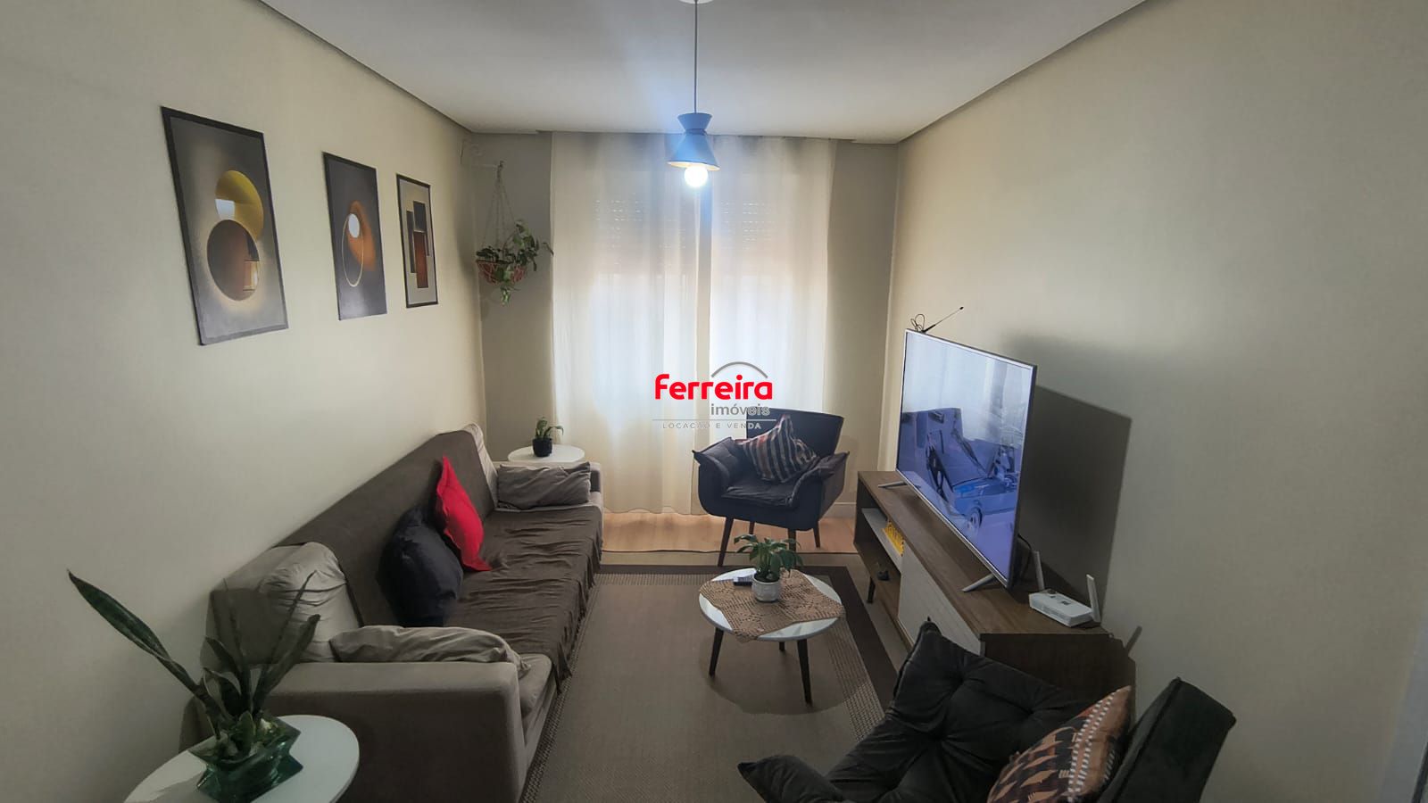 Ótimo Apartamento 2 dormitórios térreo, reformado.