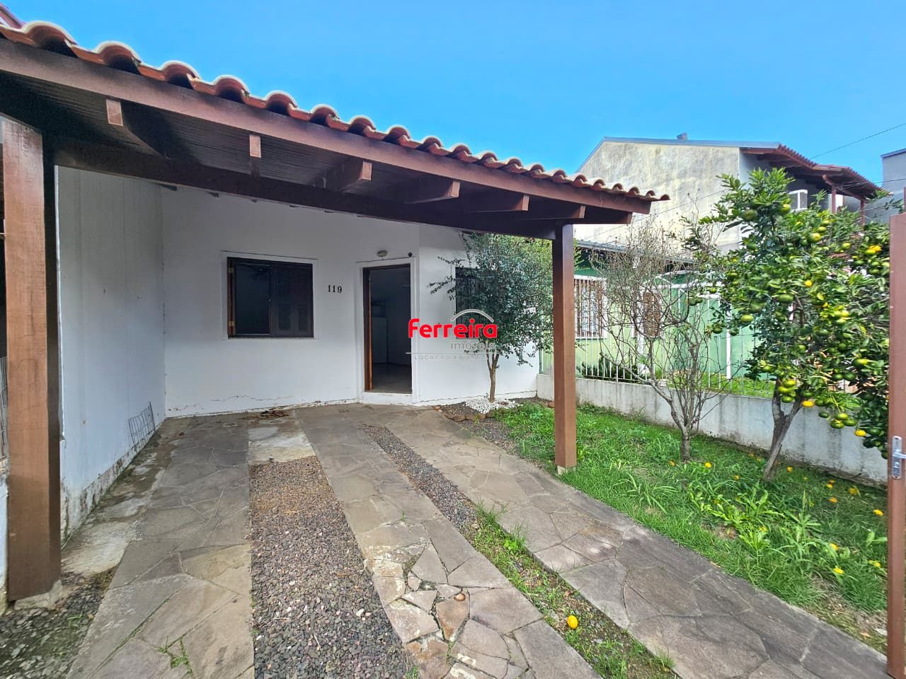 Casa 03 dormitórios no Bairro Hipica - Residencial Nova Ipanema