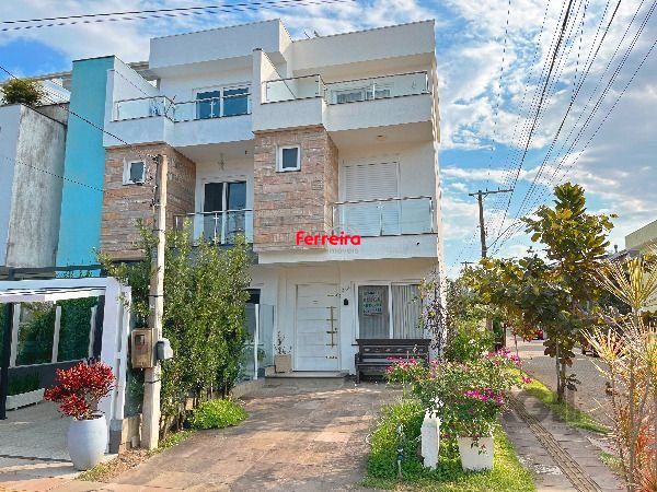 Casa para Venda - 166.54m², 3 dormitórios, sendo 3 suites, 2 vagas - Hípica