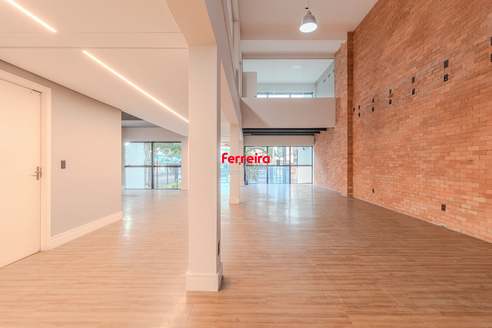 Prédio Comercial, à venda, 650 m², São João - Porto Alegre — foto 5